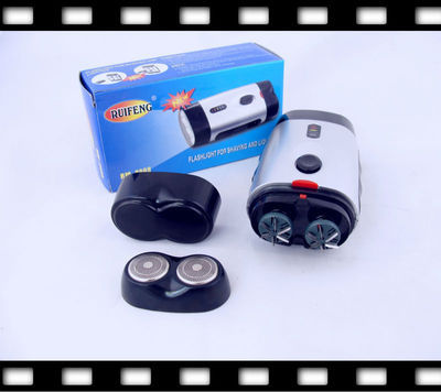 江湖產(chǎn)品 俄羅斯多功能電動(dòng)剃須刀 防水 帶手電筒兩用剃須刀批發(fā)圖片,江湖產(chǎn)品 俄羅斯多功能電動(dòng)剃須刀 防水 帶手電筒兩用剃須刀批發(fā)圖片大全,義烏市振越電子商務(wù)商行-5-